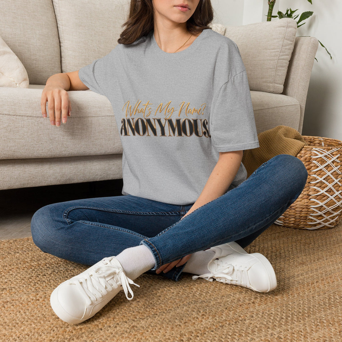 What's My Name? ANONYMOUS. T‑Shirt — Bold Script Graphic Tee